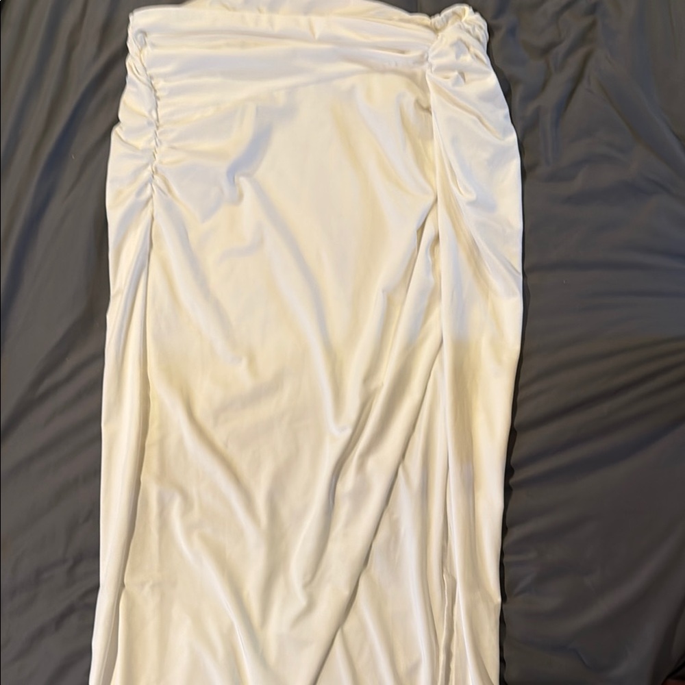 White Ruched Two-Piece Set - Picture 5 of 5